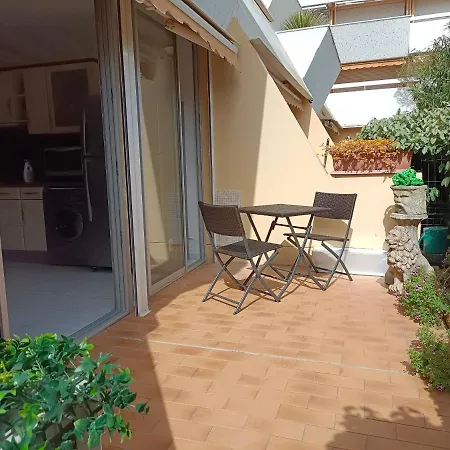 Douka Appart T2 Wifi Clim Piscine En Saison - Centre Proche Plage-Port - La Grande Motte Exterior foto